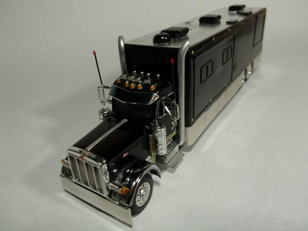 DCPPeterbilt379RV9_zpse9a48811.jpg
