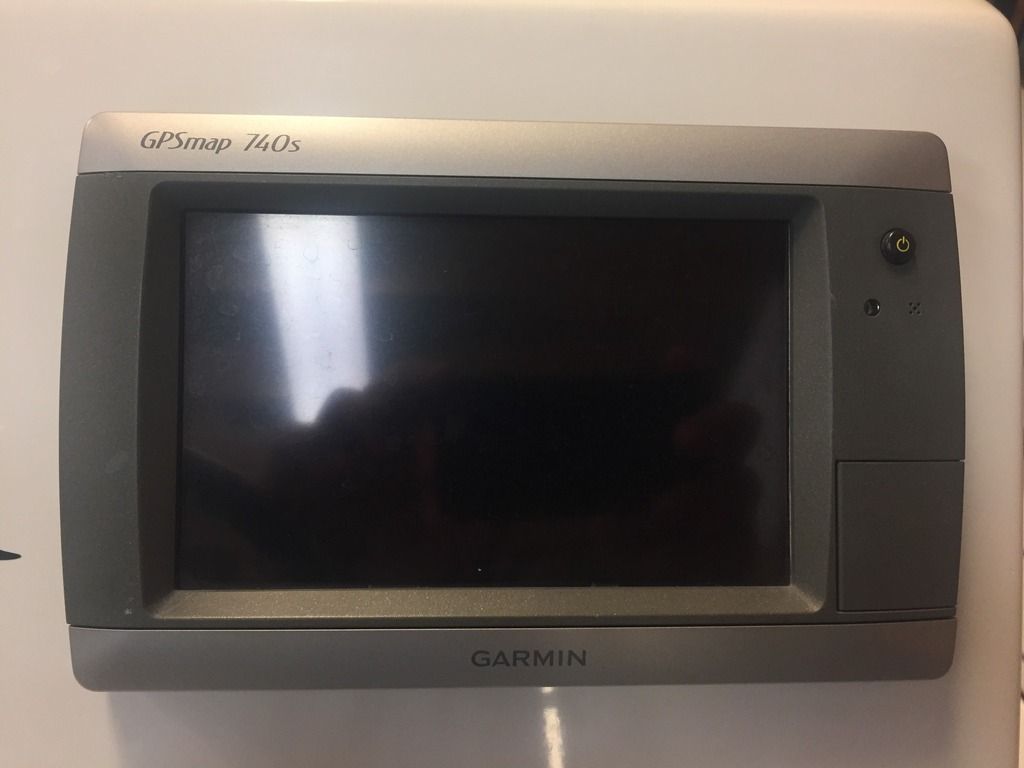 SOLD/EXPIRED - Garmin 740S for Sale | Dedicated To The Smallest Of Skiffs