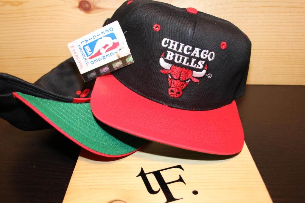 chicago bulls snapback vintage. VINTAGE CHICAGO BULLS CAP!