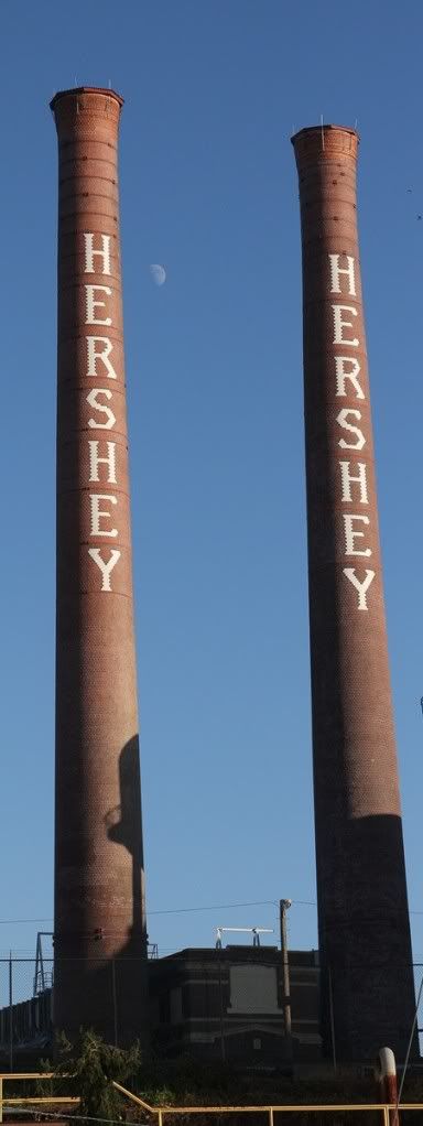 IMAGE: http://i989.photobucket.com/albums/af17/mpix345/stacks4.jpg