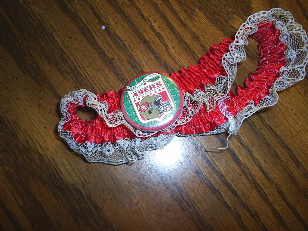 49er's garter with pin