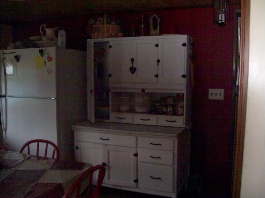 Does anyone have a dough board cabinet? - Homesteading Questions